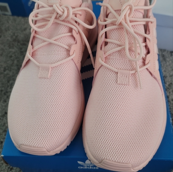 Pink Adidas - Picture 3 of 5